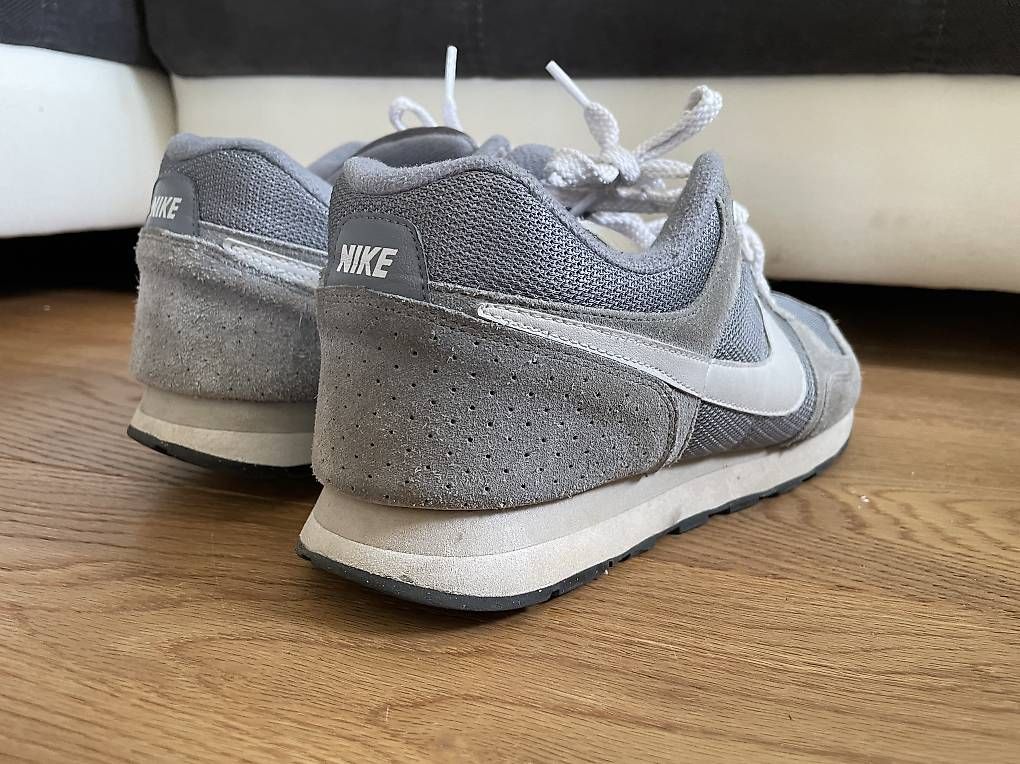 Scarpe da uomo: Nike MD Runner Grösse 44.5 – Usato da Muttenz venduto da Style_2000 1