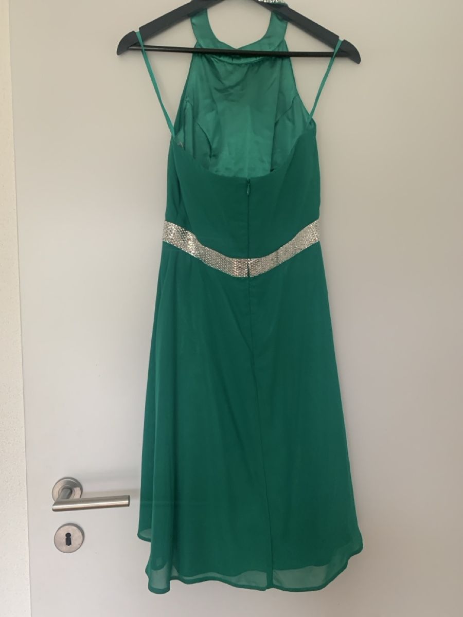 Vestiti: Cocktailkleid grün GR 36 – Usato da Steinebrunn venduto da SaZiTg 1