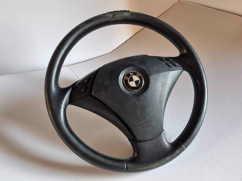 Toutes les pièces auto: Bmw e60 e61 Volant – D'occasion à Ursy par iva_xgq7
