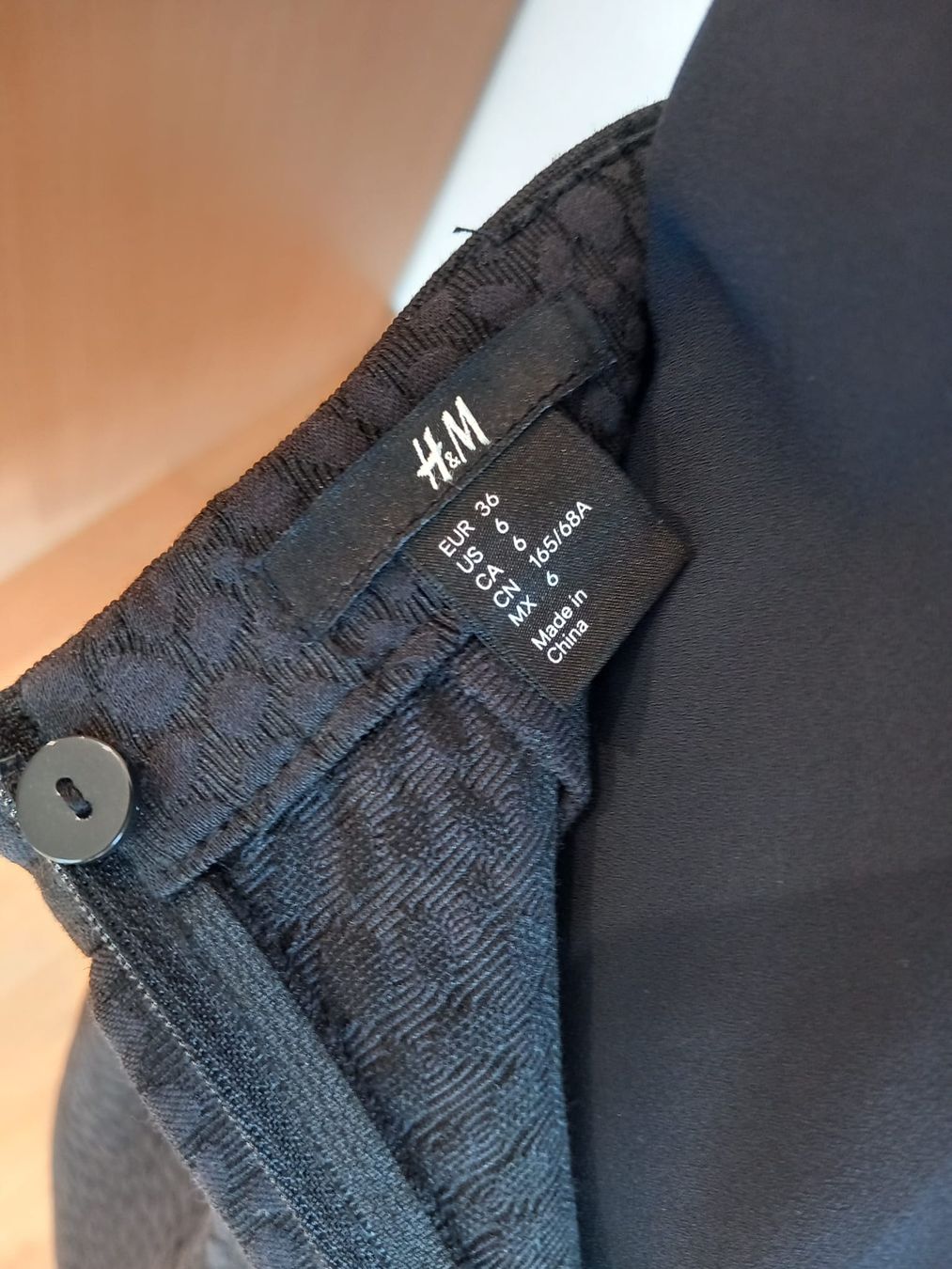 H&M Gonne: Schwarzer Damen Jupe von H&M Gr. 36 – Usato da Winterthur venduto da Jopf1 6