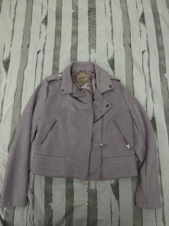 Zebra Jacke in Lila grösse M