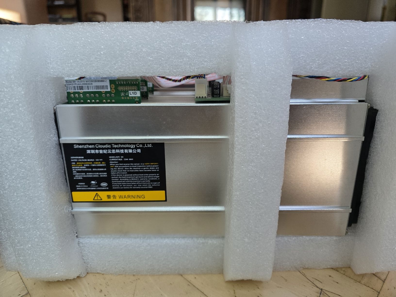 Bitmain Coin Miner: Bitmain Antminer S9i – Neu (gemäss Beschreibung) aus Zürich von ceviname 5
