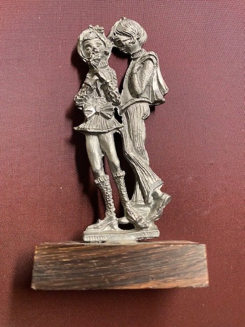 Statuette: Statuetta – Usato da Breganzona venduto da dan_qlf5 2