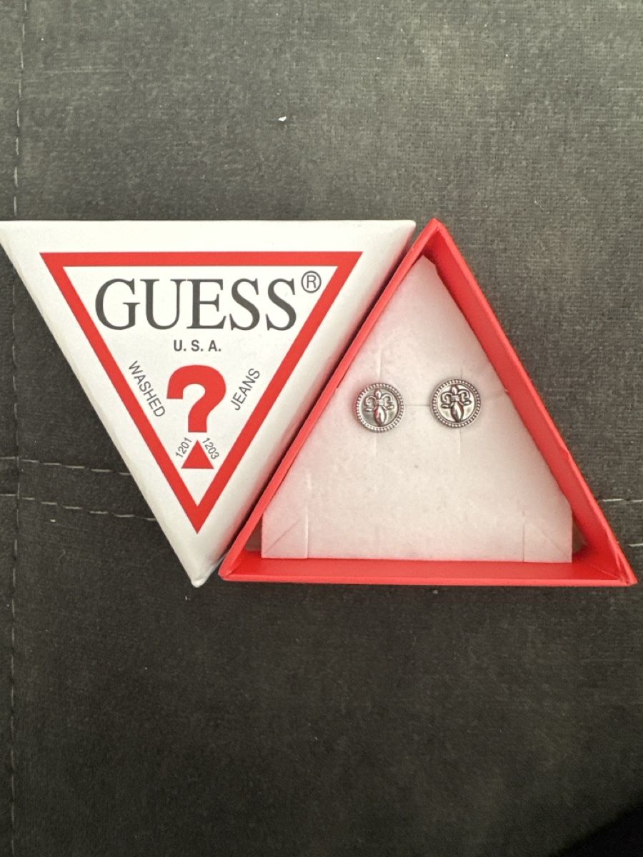 Guess Orecchini pendenti & Orecchini a lobo: Guess Ohrstecker Edelstahl – Nuovo (secondo la descrizione) da Pfungen venduto da Coco_ch