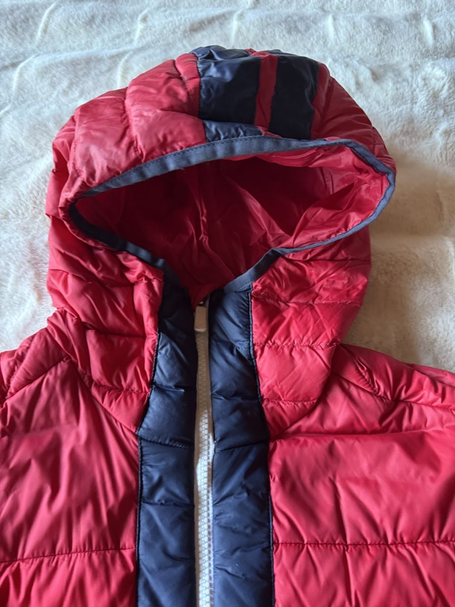Rossignol Giacche: Rossignol Red Down Jacket, Men's S, Winter Warmth! – Usato da Oeschseite venduto da -Luxury-On-Line- 1