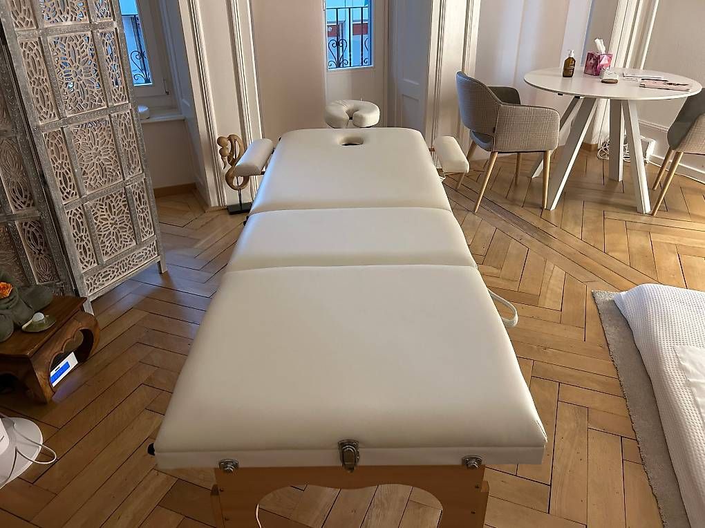 Sedie a sdraio: Massagetisch in Top-Zustand - Massageliege – Usato da Luzern venduto da and_95qv 1
