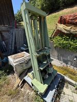 Mât élévateur hydraulique pour tracteur
