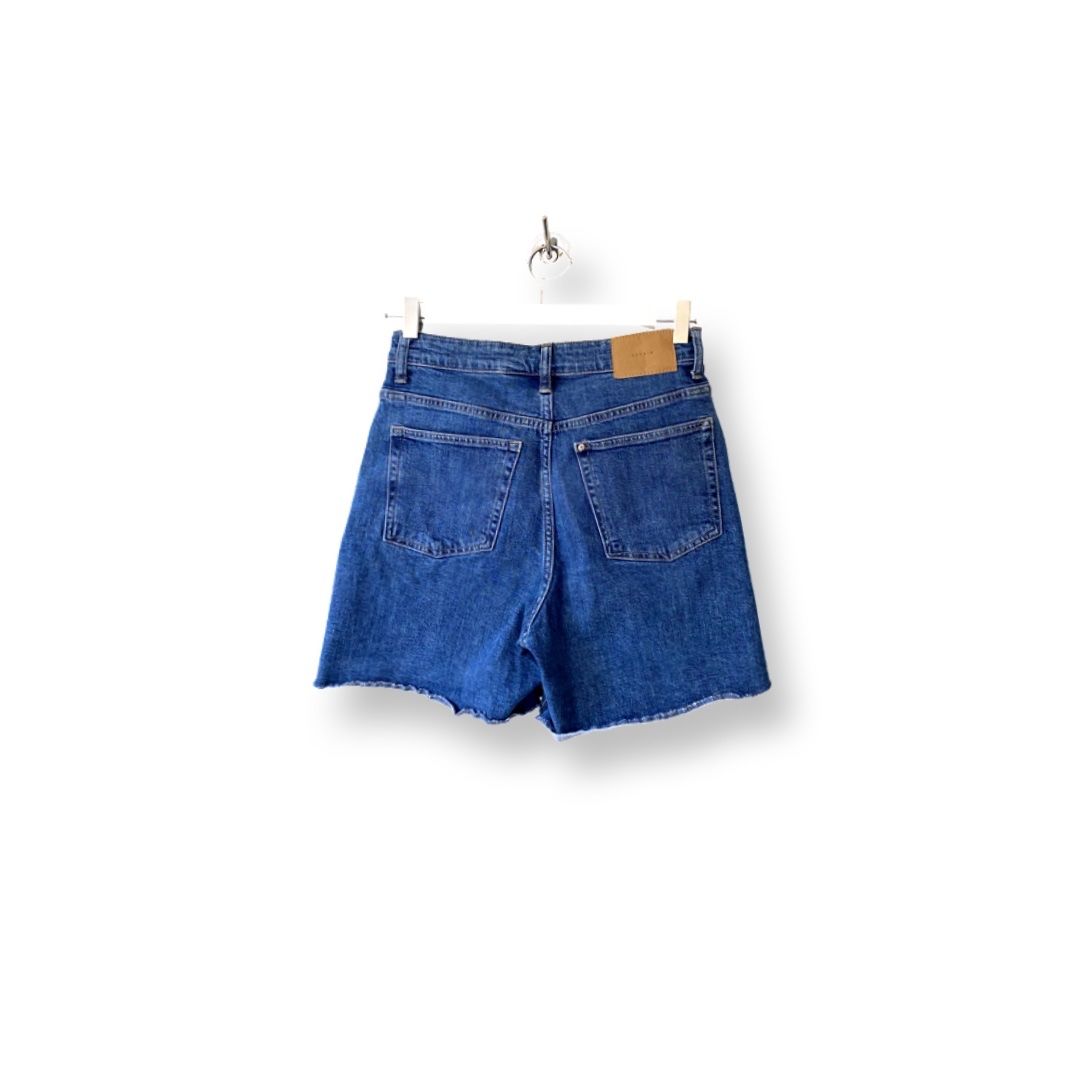 H&M Pantalons: H&M Denim Shorts – D'occasion à Jona par vanessasupermarket20 6