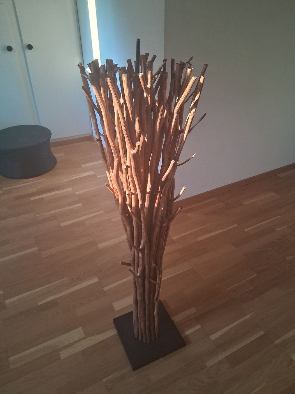 Alle Dekorationen: Dekorationsständer Äste Holz / Höhe: ca. 144 cm – Gebraucht aus St. Gallen von 1.2.meins 3