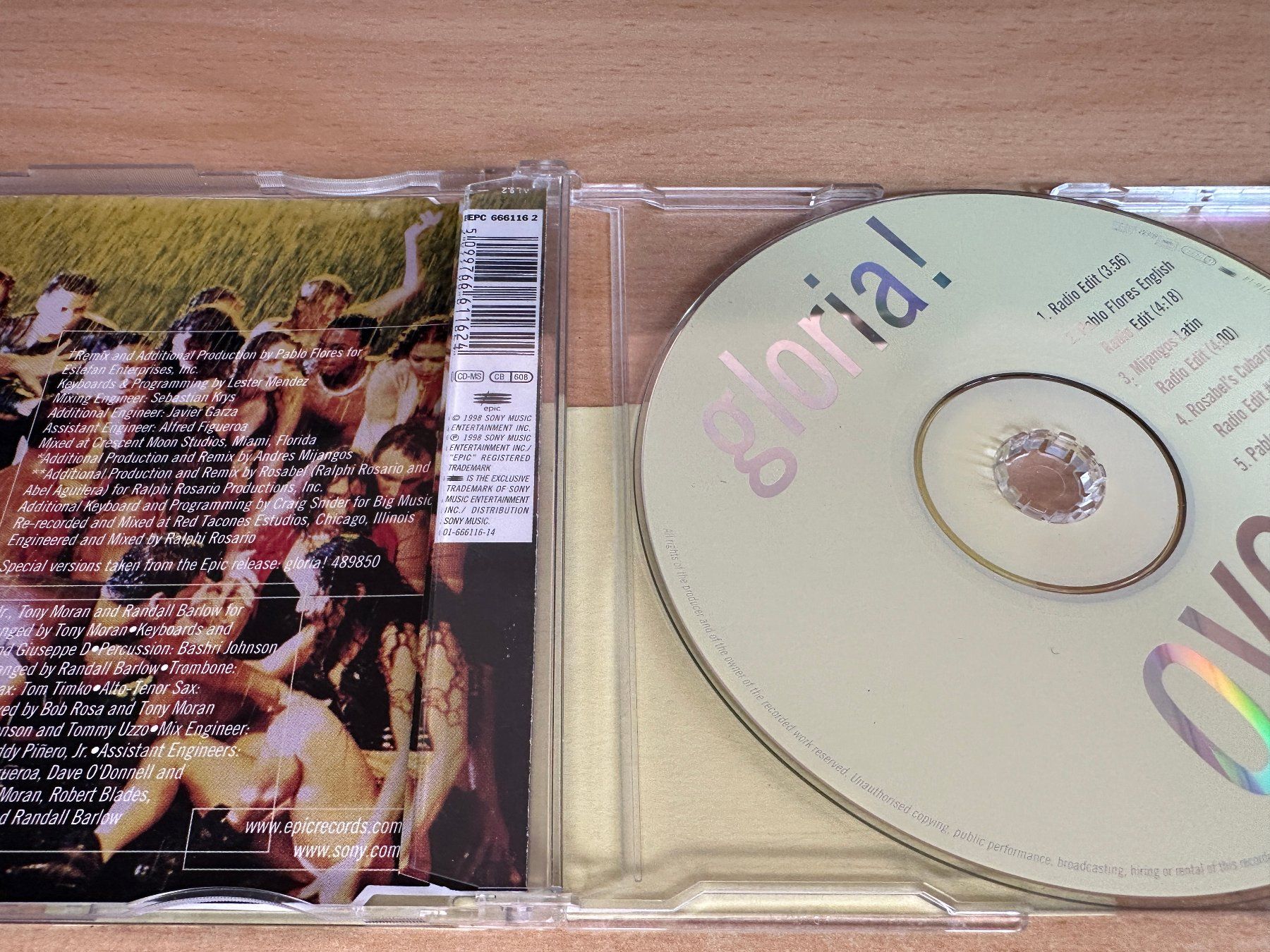 CD: Gloria! – Oye - Single CD – Usato da Rikon im Tösstal venduto da Alpenmutz 1