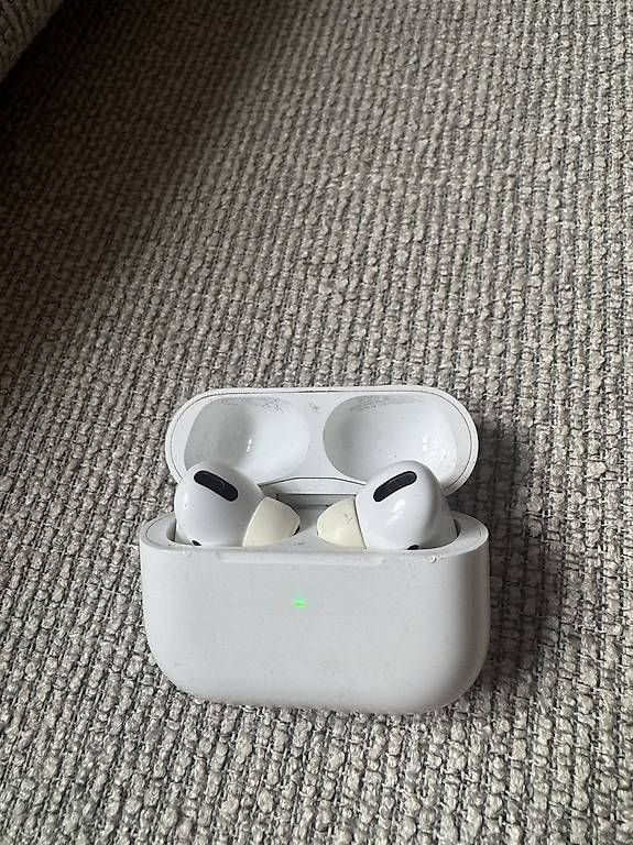 Casques audio: AirPods (Lightning) – D'occasion à Zürich par rato99