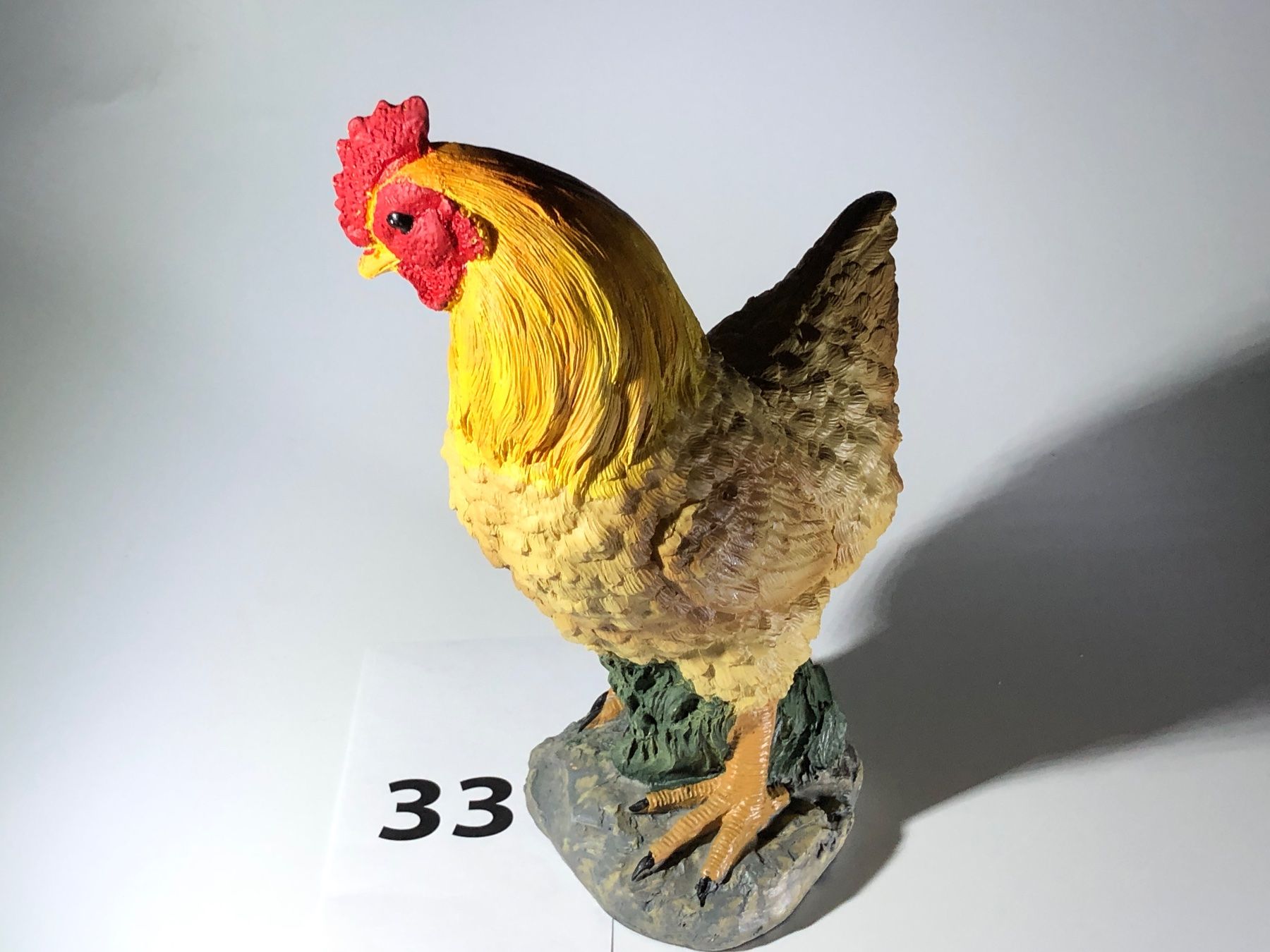 Statuette: Huhn / Polyresin - ca. 23 cm hoch / Nr33 – Nuovo (secondo la descrizione) da Bergdietikon venduto da Garak 1