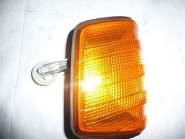 Mercedes Blinkleuchte L  000 820 77 21