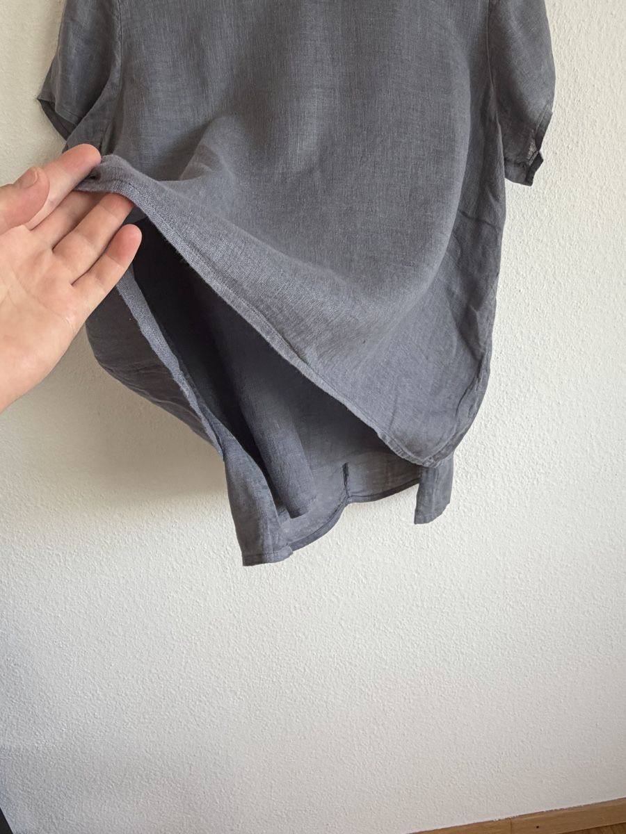 Grizas T-shirt: T-shirt en lin de GRIZAS – Usato da Cressier FR venduto da Kvito4ka 3