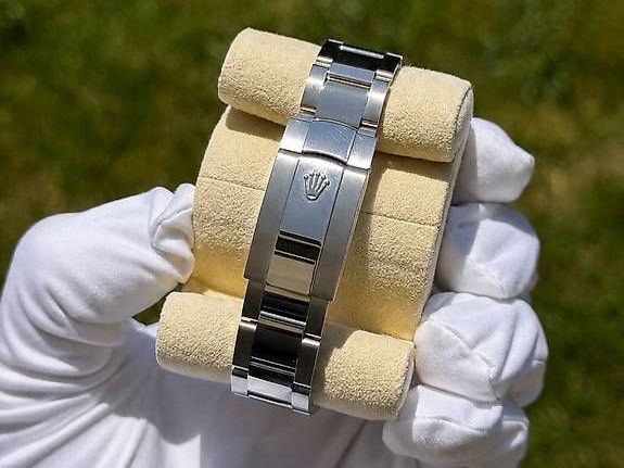 Rolex Montres: Rolex Datejust 41 - Silber – D'occasion à Schindellegi par SchLux 2