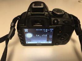 Nikon D3100 Einsteigerkamera