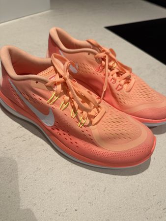 Nike Sportschuhe