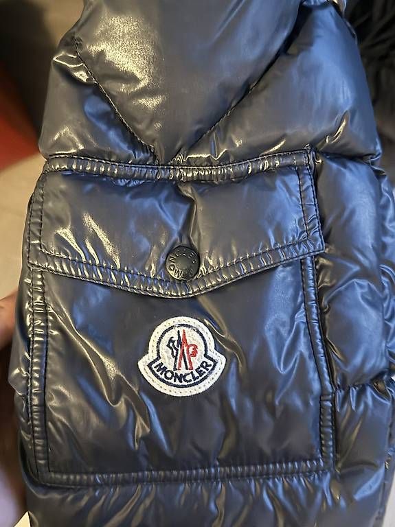 Moncler Jacken: Moncler Maya blau grösse 6 – Gebraucht aus Küsnacht ZH von nor_gp68 3