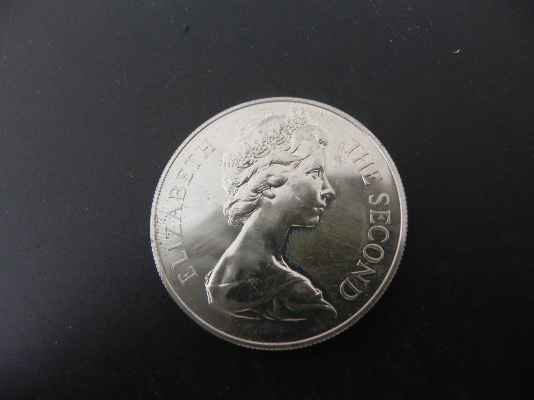 Alle Münzen: St. Helena 25 Pence 1973 - Tercentenary 1673 - 1973 – Gebraucht aus Biel/Bienne von Gogolozi 1