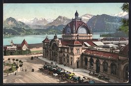 Luzern, Bahnhof und Blick auf die Alpen