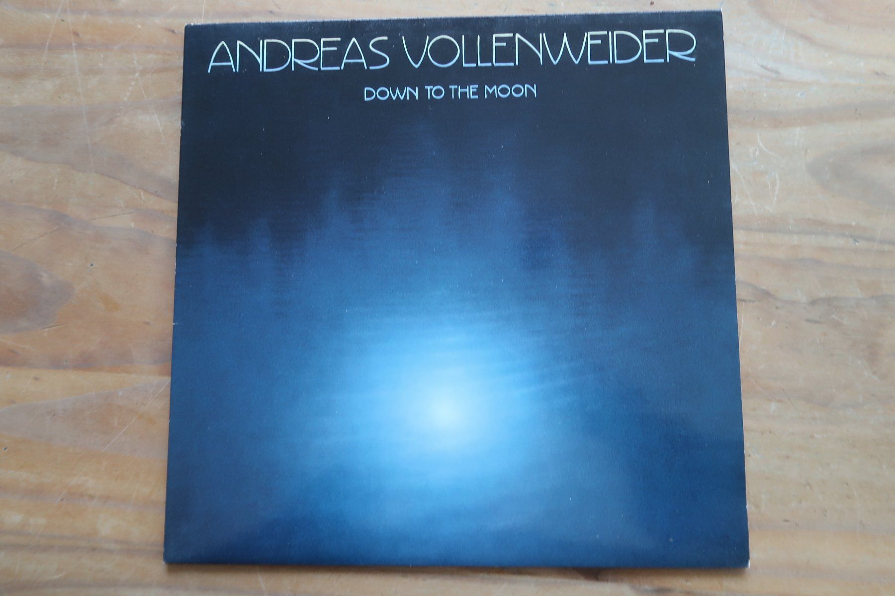Dischi in vinile: ANDREAS VOLLENWEIDER - DOWN TO THE MOON - VINYL LP – Usato da Basel venduto da Patiscat