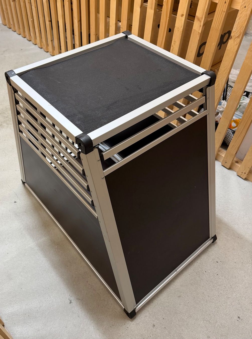 Gabbie, trasporto & Sicurezza: Sichere Hundebox für Auto – Usato da Zürich venduto da KeKu 3