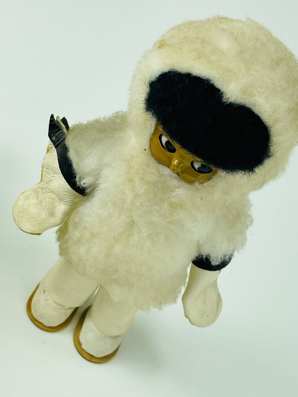 Bambole: Inuit-Puppe CARLSON Kunstfell Alaska – Usato da Zürich venduto da Arche_Brockenhaus 7