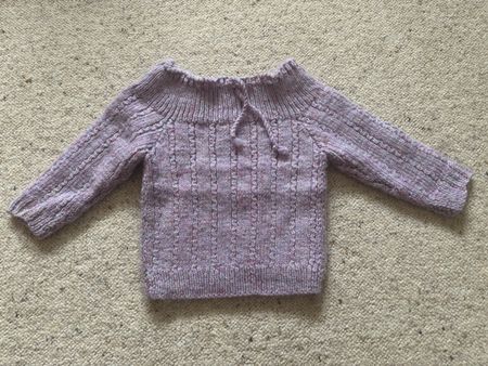 Süsser, warmer Strickpullover, Handarbeit