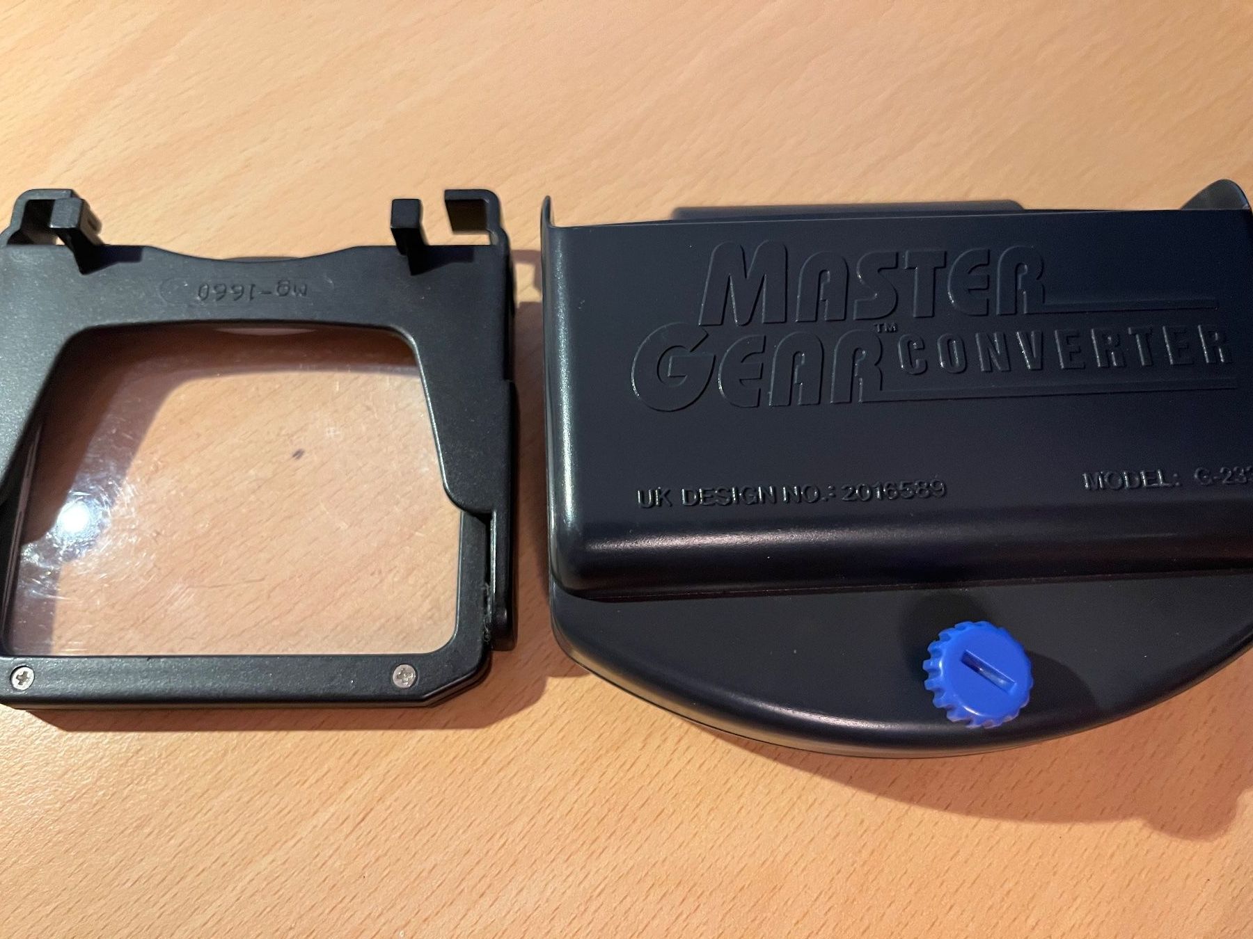 Sega Console: Console portable Sega Game Gear avec accessoires – Usato da Thônex venduto da DEEDLE 6