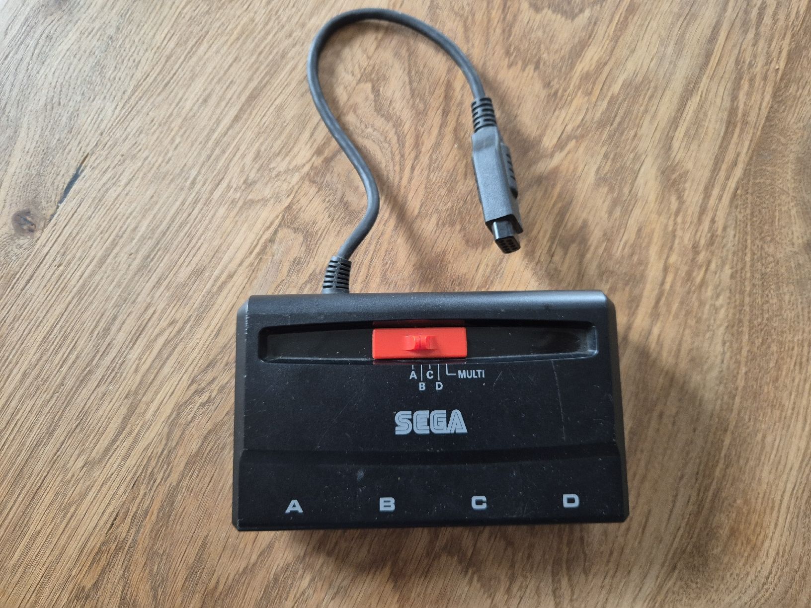 Controller: SEGA Mega Drive 4er Port Adapter  – Usato da Gümligen venduto da kurt2591989