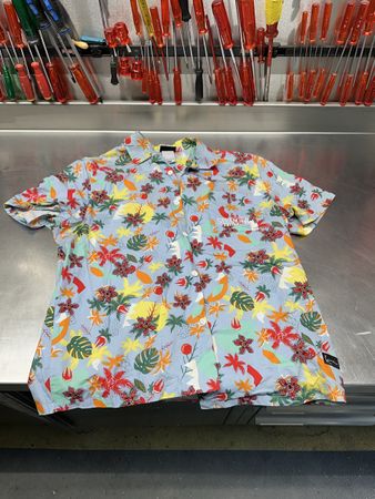 Sehr coole Stranger Things Hawaii