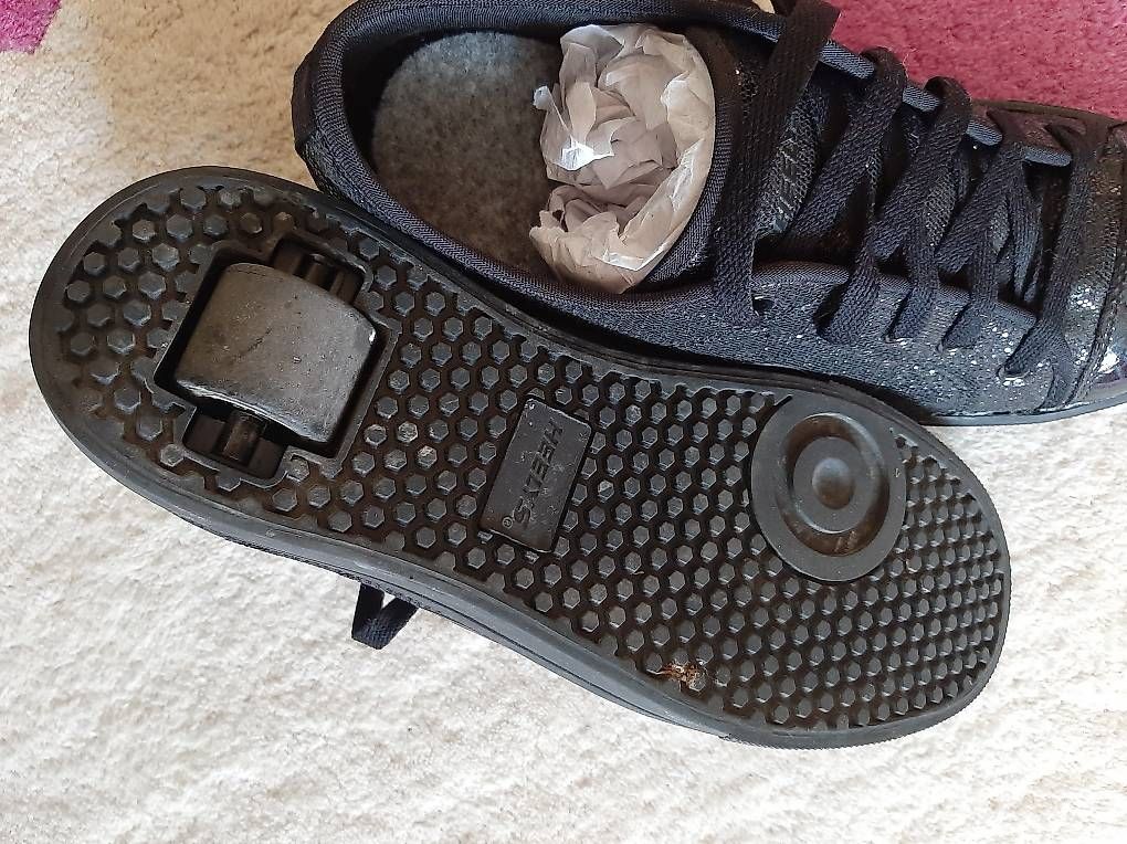 Damenschuhe: Heelys Grösse 40,5 – Gebraucht aus Lausanne von ftrevaz 2