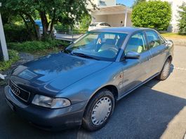 Audi A4 1.8, Benzin, grau, 1995 (1.Hand Privatverkauf)