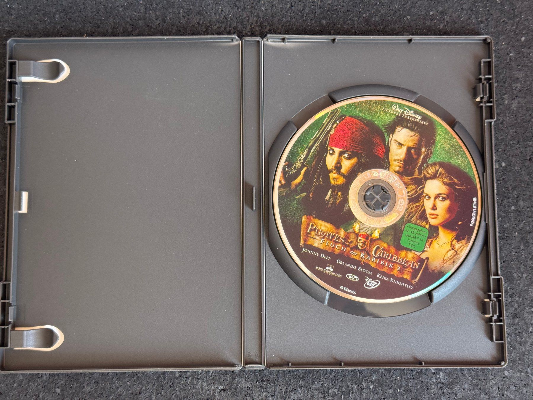 Alle DVDs: Fluch der Karibik "2" Walt Disney DVD DE/EN – Gebraucht aus Fribourg von tschjoly 4