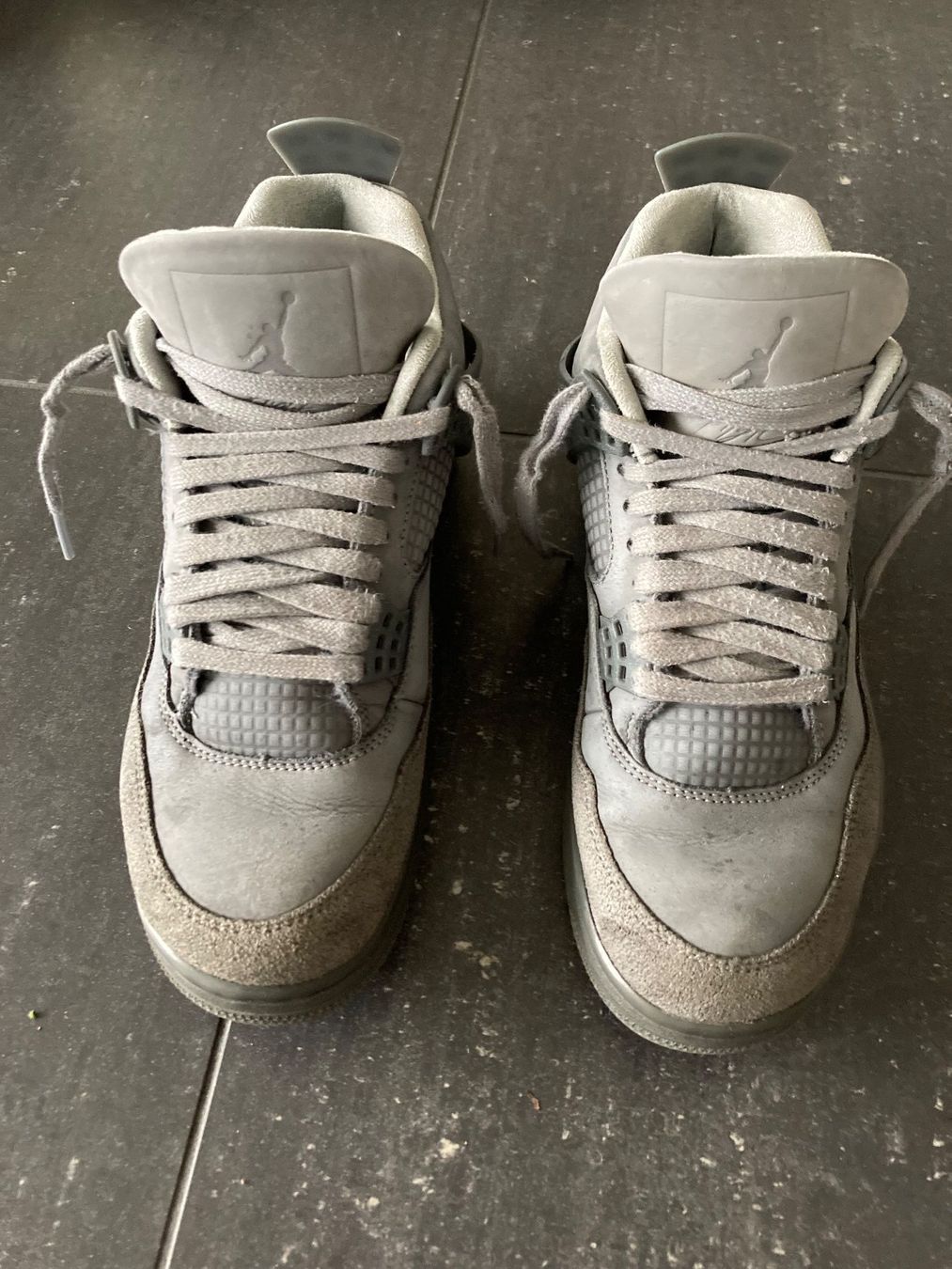 Jordan Herrenschuhe: Nike Air Jordan 4, grau, Retro, Gr. 41 – Gebraucht aus Bachenbülach von poschte22 2