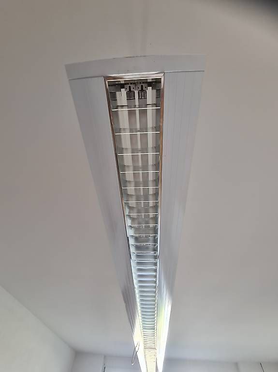 Lampadari & plafoniere: Deckenleuchte – Usato da Hildisrieden venduto da rotroesi