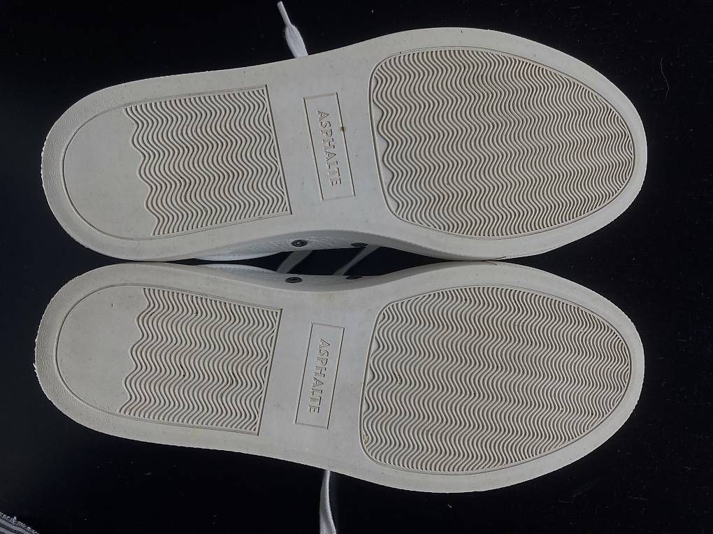 Damenschuhe: Sneakers, pointure 38, écoresponsables – Gebraucht aus Lausanne von Moira.Moira 2