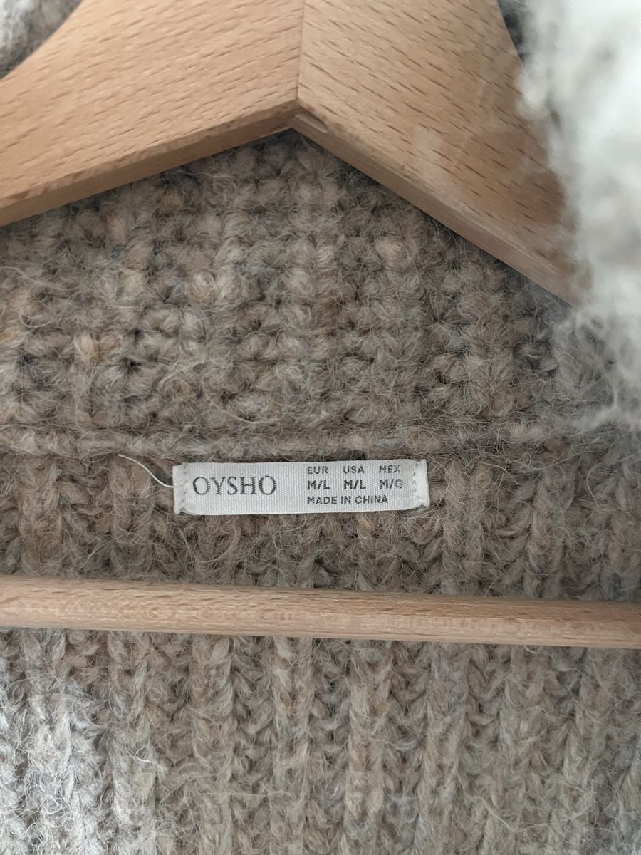 Oysho Maglioni & Felpe: Oysho Dicker Overall Pullover Gr. M/L – Usato da St. Gallen venduto da terryhelfer 1