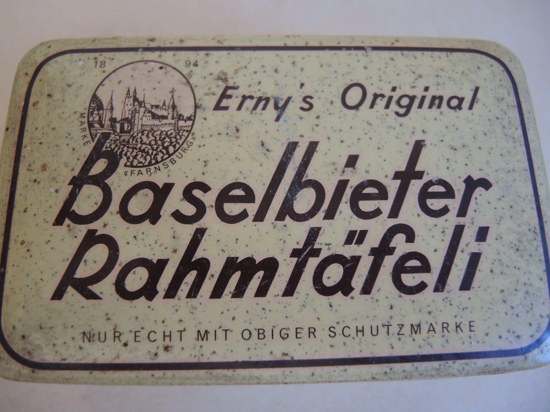 Dosen: Blechdose Blechbüchse Baselbieter Rahmtäfeli Erny's  Vintage – Gebraucht aus Rorschach von maeck8 1