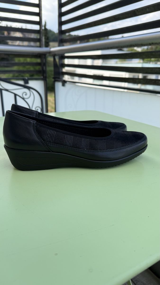Ara Scarpe da donna: Neue ARA Slipper Gr. 7.5 41 – Nuovo e nell'imballaggio originale da Sirnach venduto da sirni 7