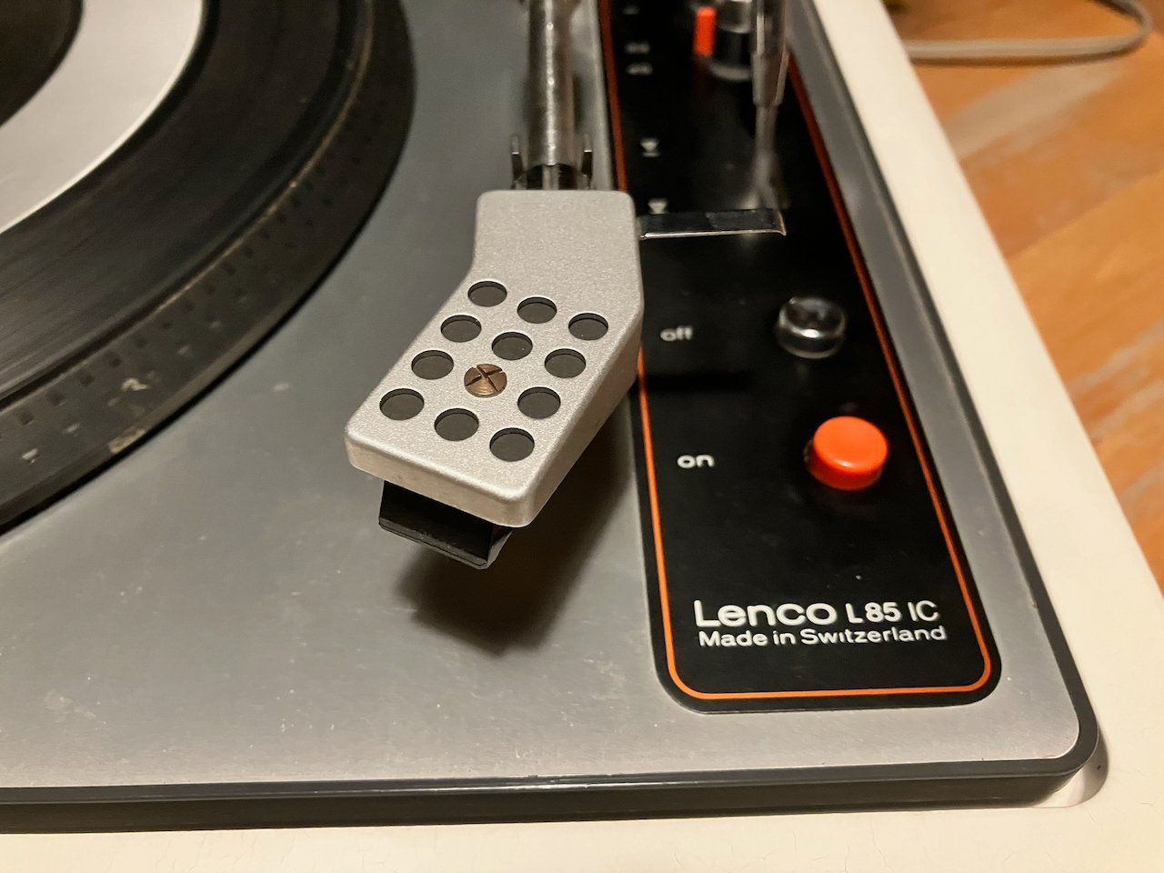 Lenco Plattenspieler: Lenco L85 IC defekt – Gebraucht aus Nesslau von zueri6 1