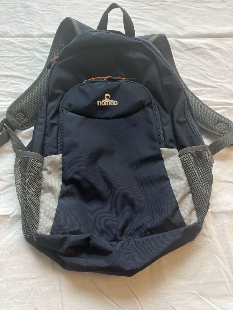 Zaini: Nomad Rucksack, nie gebraucht – Nuovo (secondo la descrizione) da Niederhasli venduto da Suneblueme