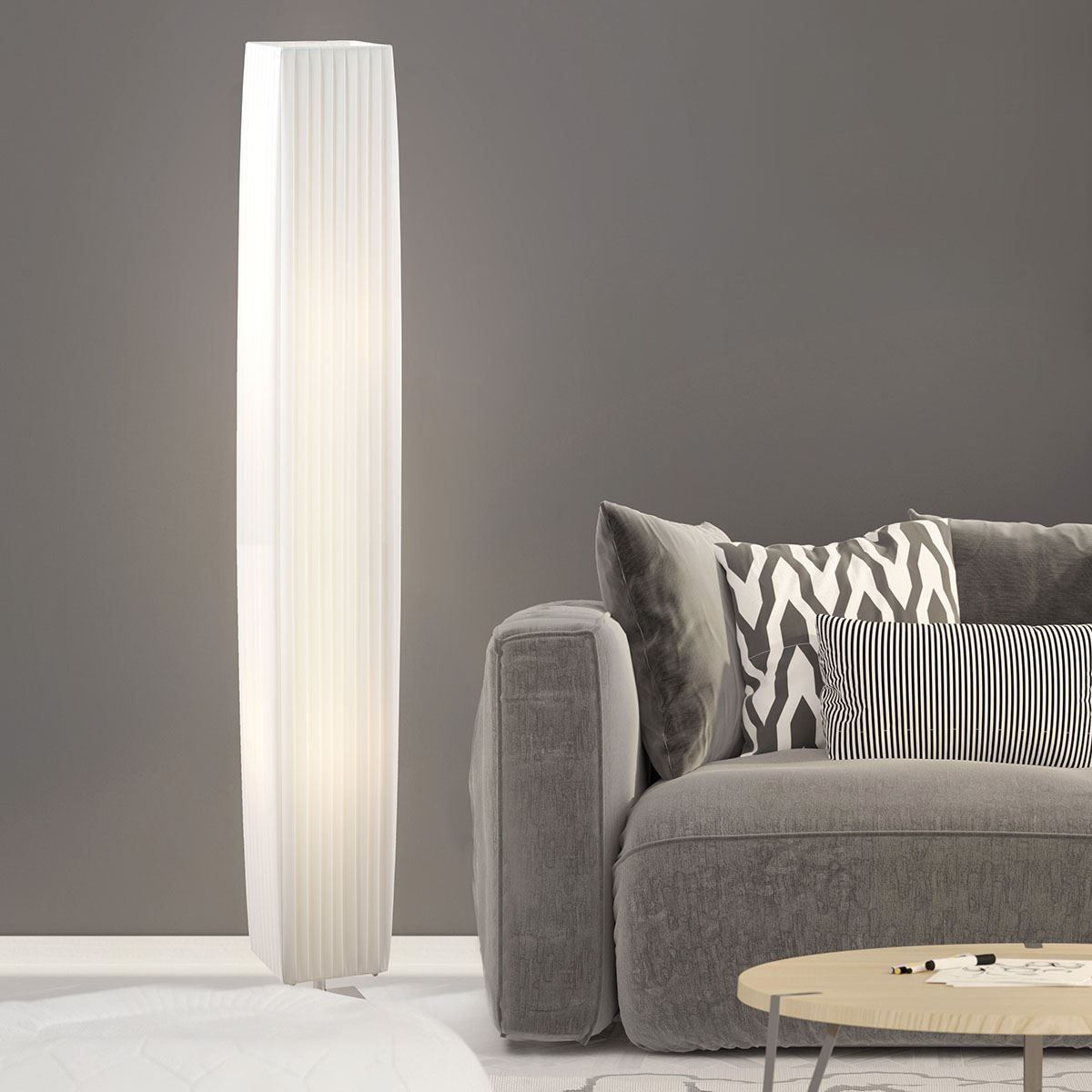 Lampade: Stehleuchte, Stoffschirm, 119 cm Höhe – Nuovo (secondo la descrizione) da Kreuzlingen venduto da Smart-Light