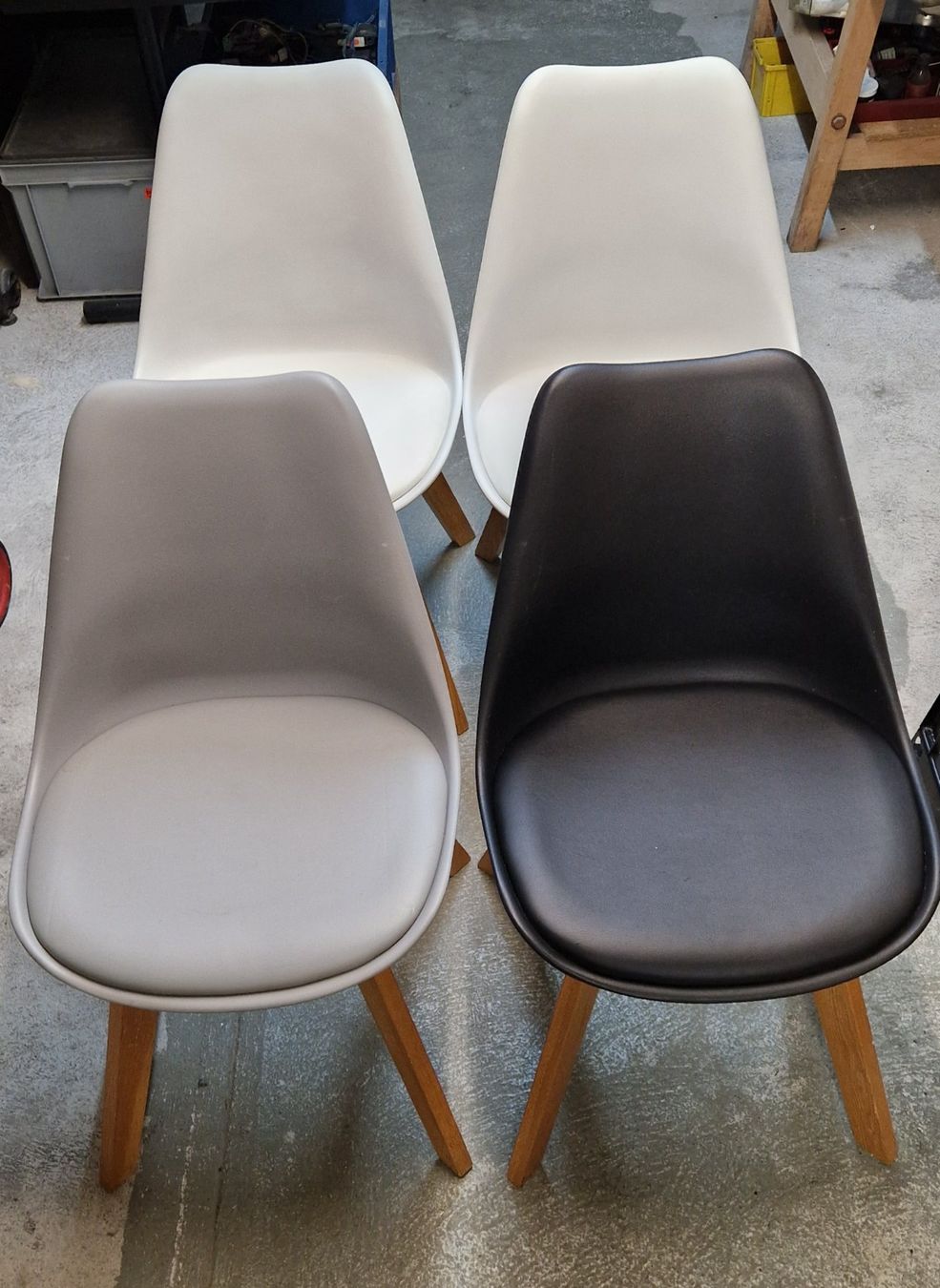 Stühle: 4 ESSZIMMER STÜHLE – Gebraucht aus Bilten von Mic2022
