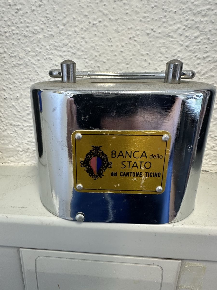 Salvadanai: Kasseli banca Stato Ticino 100 anni – Usato da Morbio Inferiore venduto da Ecod 1