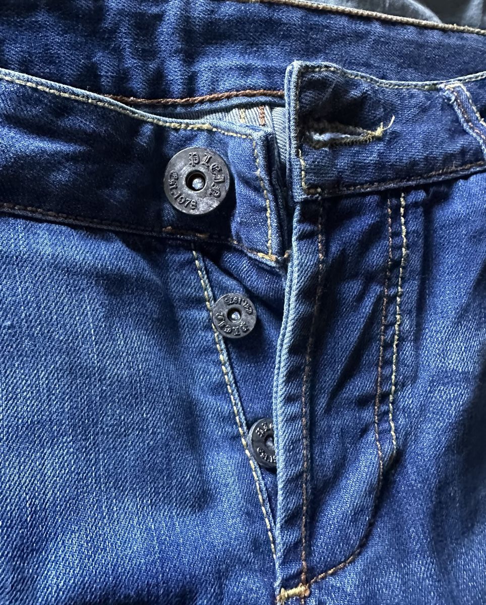 Philipp Plein Jeans: Philipp Plein Jeans  – Gebraucht aus Burgdorf von N.O.C. 1