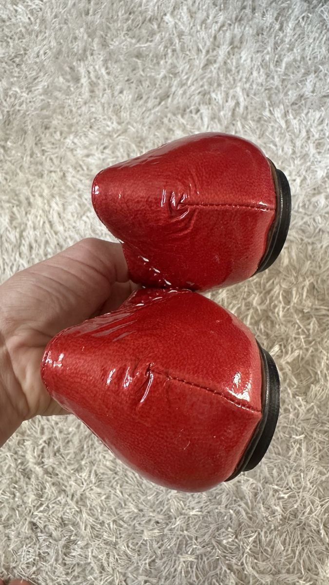 Scarpe da donna: Ballerines rouges vernies T.37 en cuir – Usato da Vuippens venduto da ale_6gkb 8