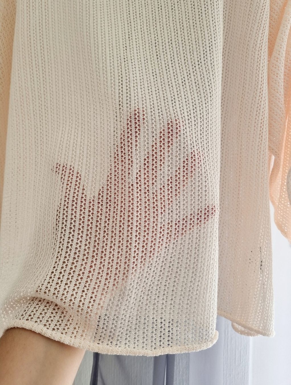 Zara Chemisiers: Oberteil mit Lochmuster, Zara – D'occasion à Jonen par Juliette_St 1