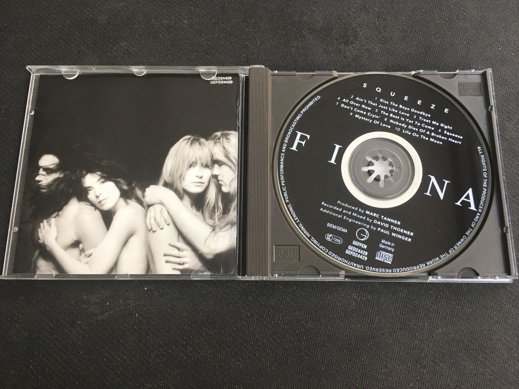 CD: Fiona - Squeeze -CD- – Usato da St.Gallen venduto da MedienJoe 1