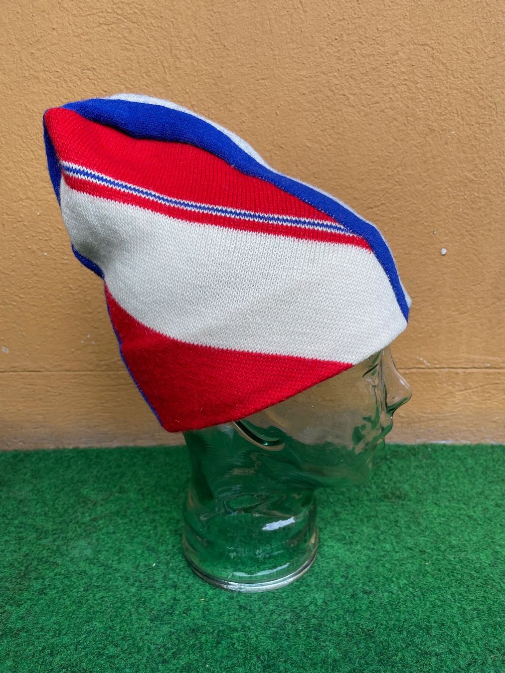 Hüte, Mützen & Caps: Vintage 70s Beanie Bafix Made in Switzerland Pure New Wool – Gebraucht aus Zürich von le_souk 4